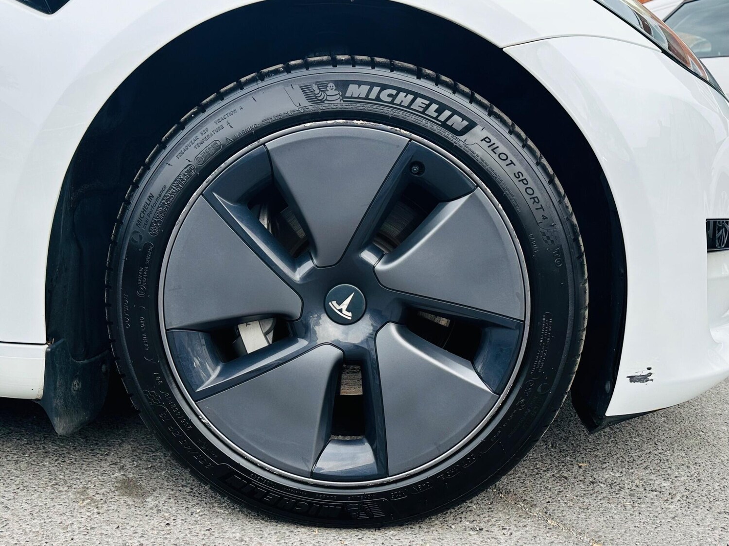 Used Tesla Model 3 2022 for sale - 76294960: Photo 34