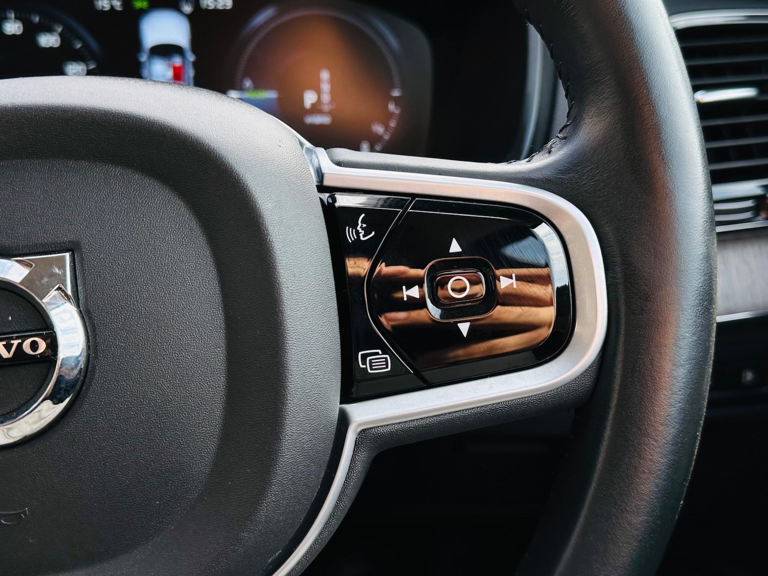 Used Volvo XC90 2021 for sale - 76991321: Photo 30