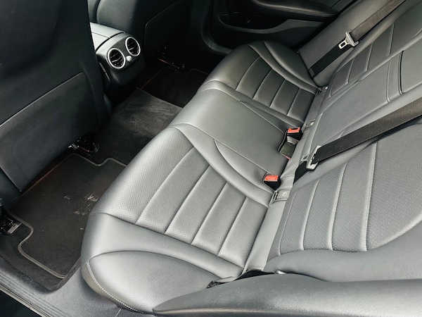 Used Mercedes-Benz C-Class 2019 for sale - 76138459: Photo 23
