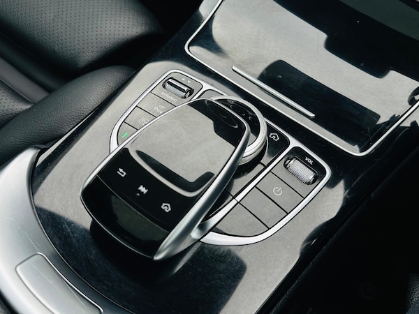 Used Mercedes-Benz C-Class 2019 for sale - 76138459: Photo 32