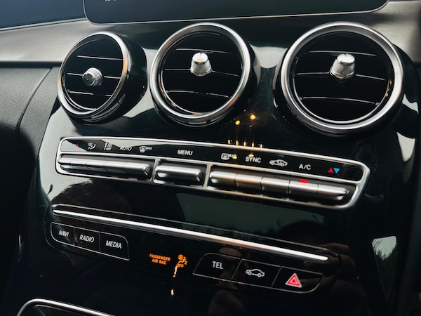 Used Mercedes-Benz C-Class 2019 for sale - 76138459: Photo 56