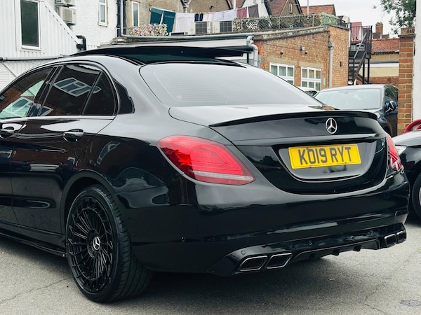 Used Mercedes-Benz C-Class 2019 for sale - 76138459: Photo 5