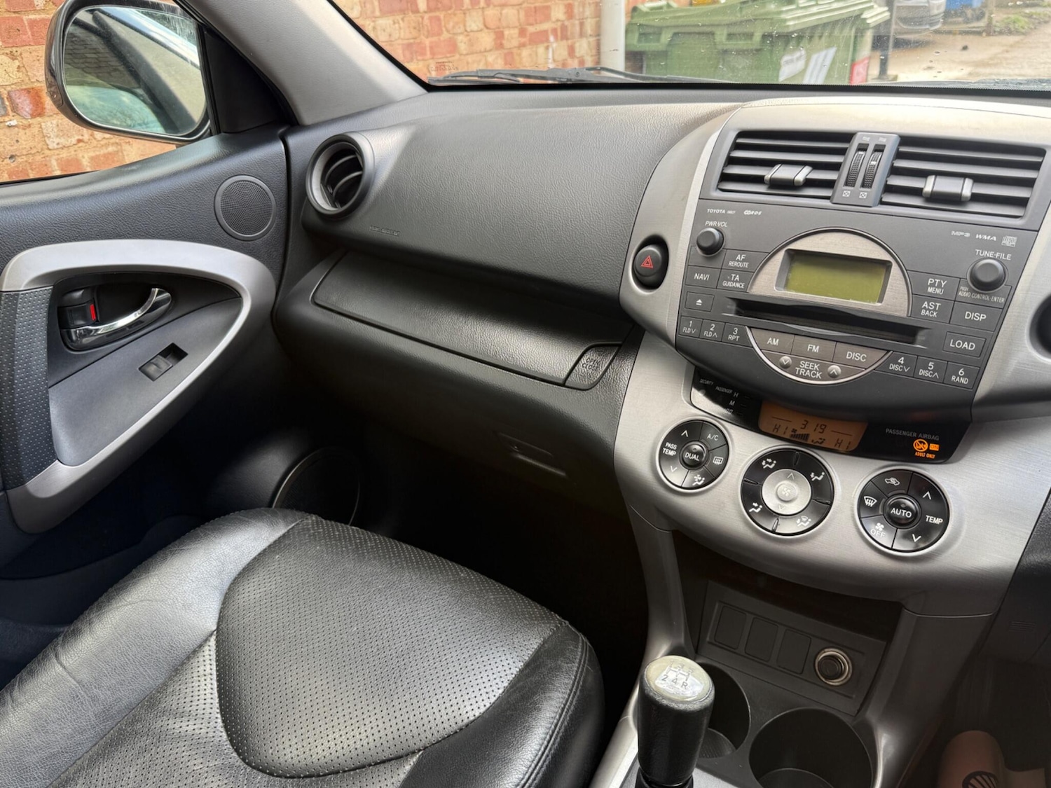 Used Toyota RAV4 2006 for sale - 77387368: Photo 16