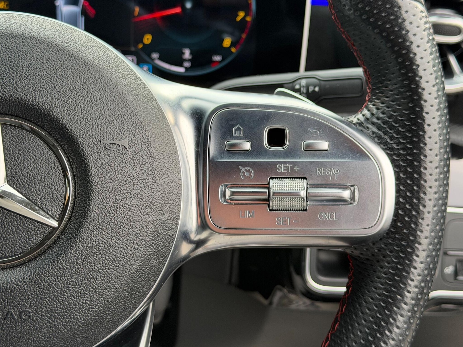 Used Mercedes-Benz A-Class 2019 for sale - 76423491: Photo 23