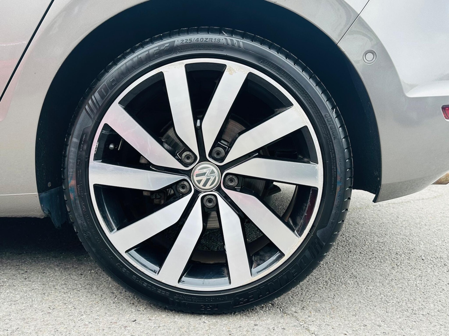 Used Volkswagen Golf SV for sale - 76250901: Photo 33
