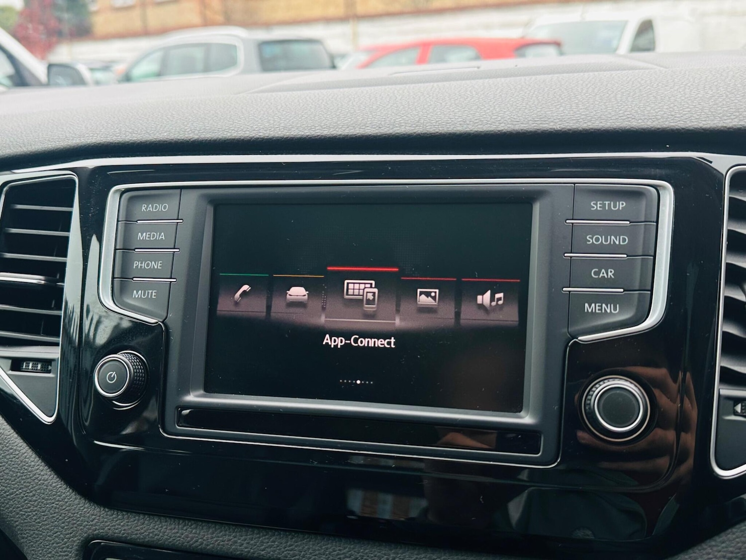 Used Volkswagen Golf SV for sale - 76250901: Photo 35