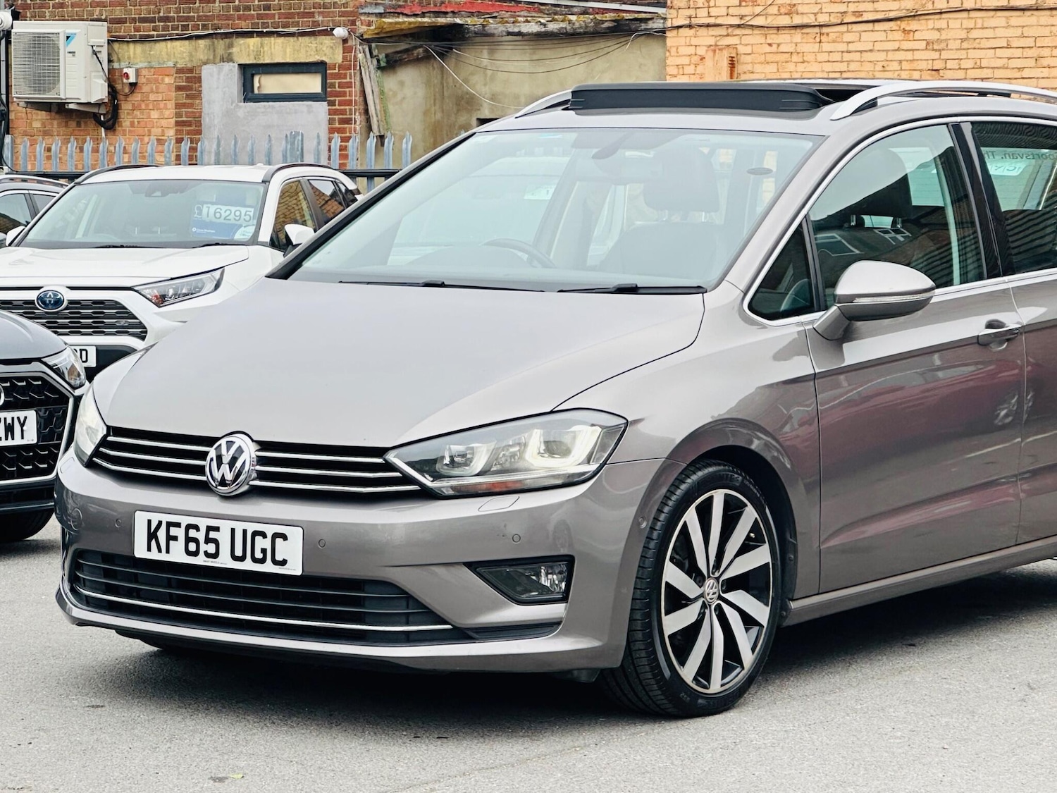 Used Volkswagen Golf SV for sale - 76250901: Photo 4