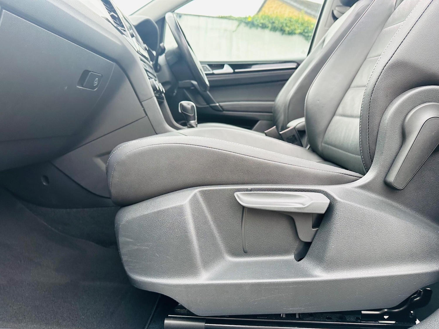 Used Volkswagen Golf SV for sale - 76250901: Photo 44