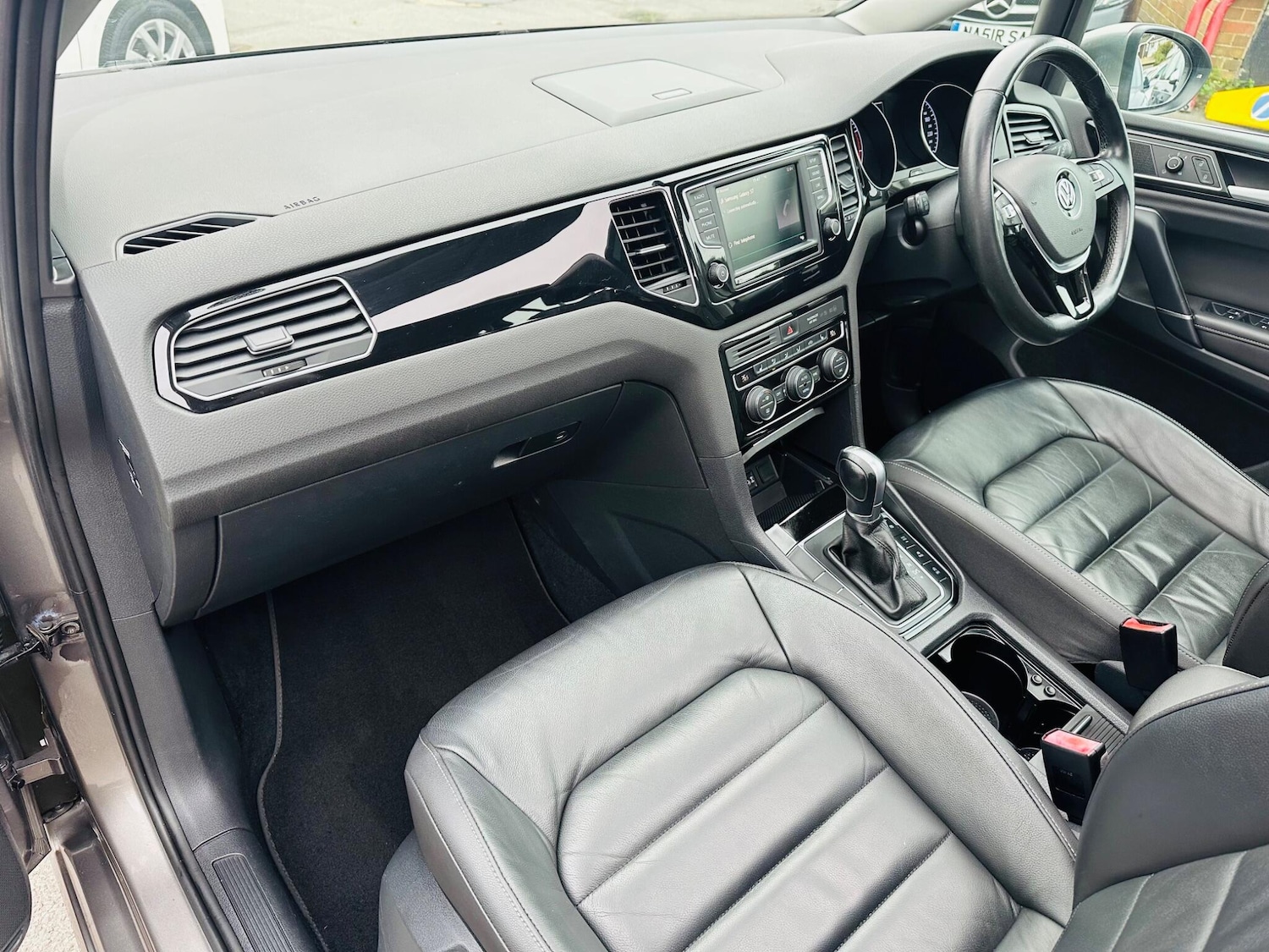 Used Volkswagen Golf SV for sale - 76250901: Photo 49