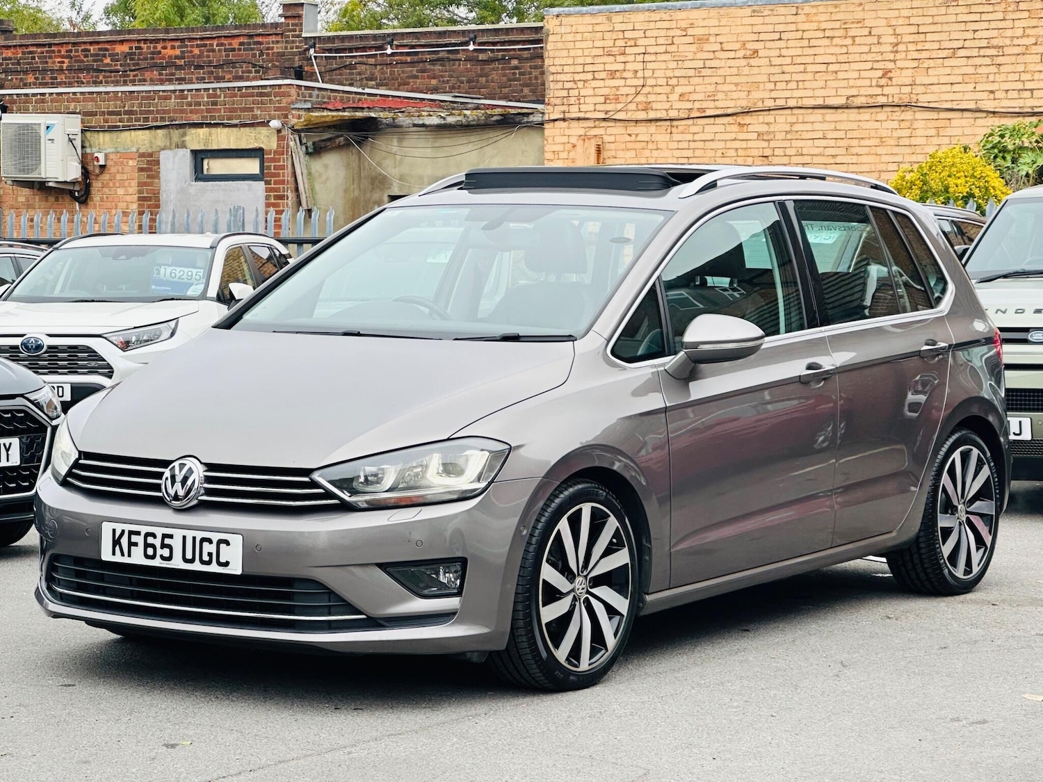 Used Volkswagen Golf SV for sale - 76250901: Photo 7