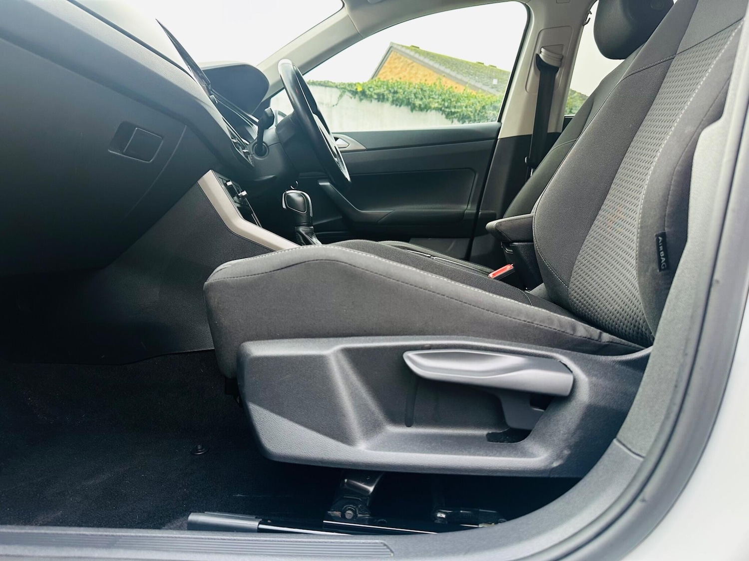 Used Volkswagen Polo 2021 for sale - 76592537: Photo 48