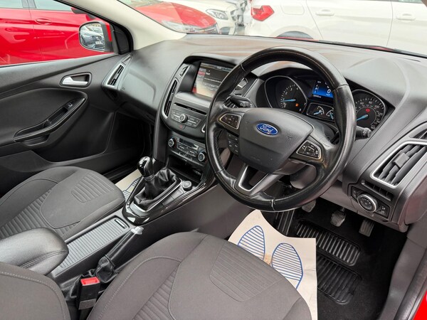 Used Ford Focus 2015 for sale - 76306730: Photo 14