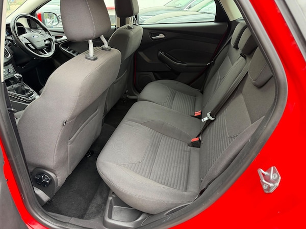 Used Ford Focus 2015 for sale - 76306730: Photo 19