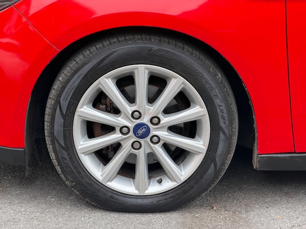 Used Ford Focus 2015 for sale - 76306730: Photo 30