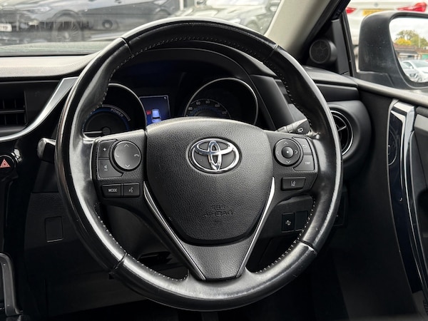 Used Toyota Auris 2017 for sale - 76294666: Photo 44