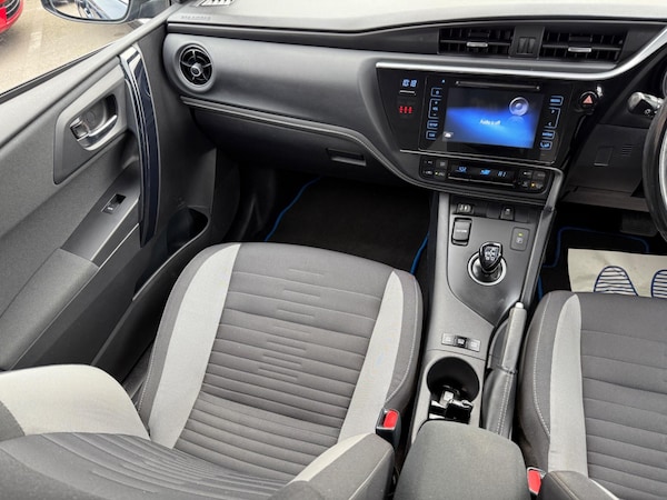 Used Toyota Auris 2017 for sale - 76294666: Photo 45