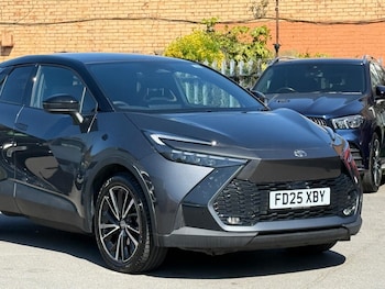 Used Toyota C-HR 2025 for sale - 78335006: Photo