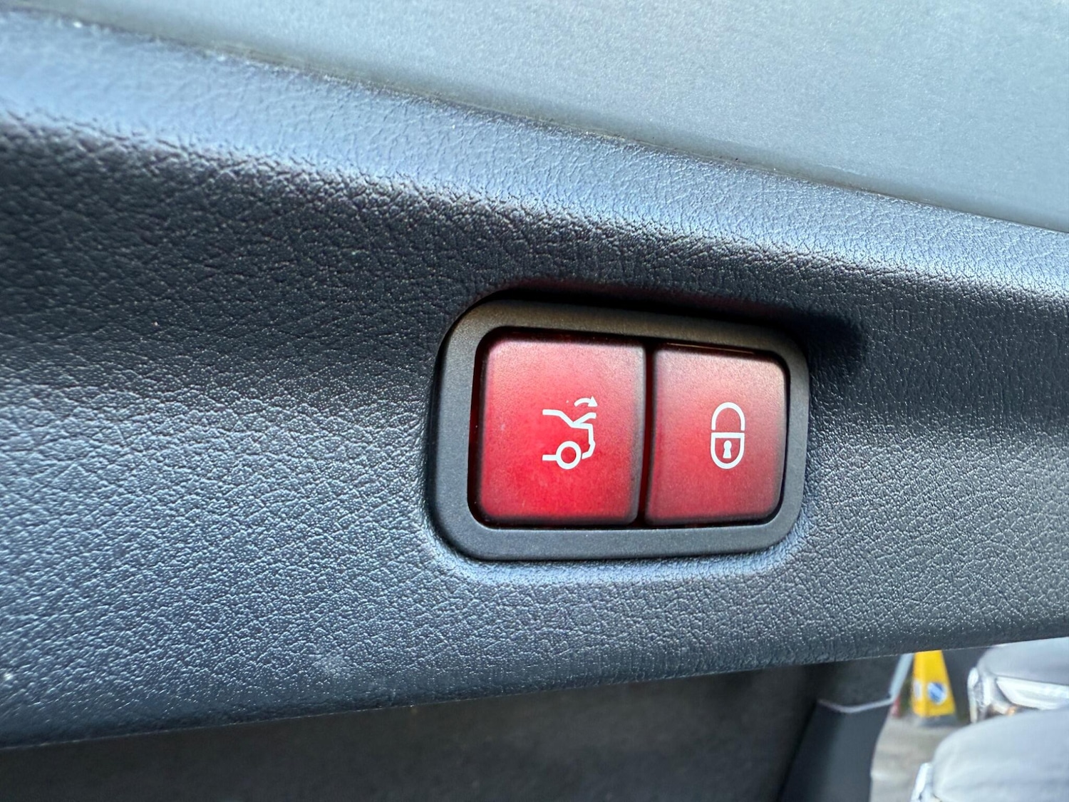 Used Mercedes-Benz EQA 2022 for sale - 76485494: Photo 28