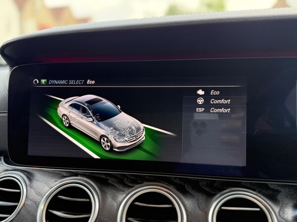 Used Mercedes-Benz E-Class 2019 for sale - 75387864: Photo 51