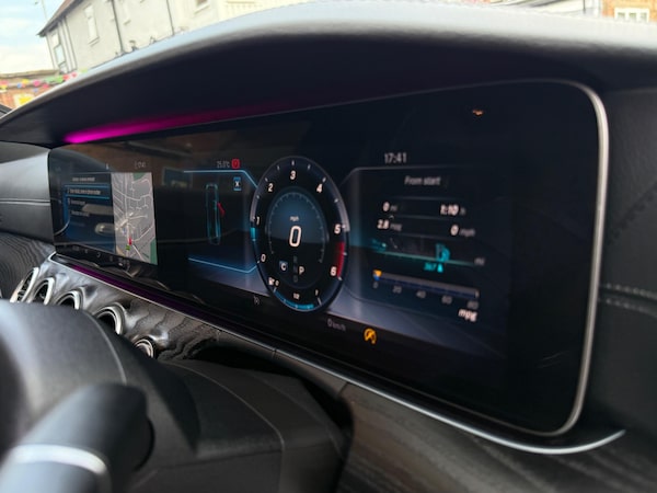 Used Mercedes-Benz E-Class 2019 for sale - 75387864: Photo 63