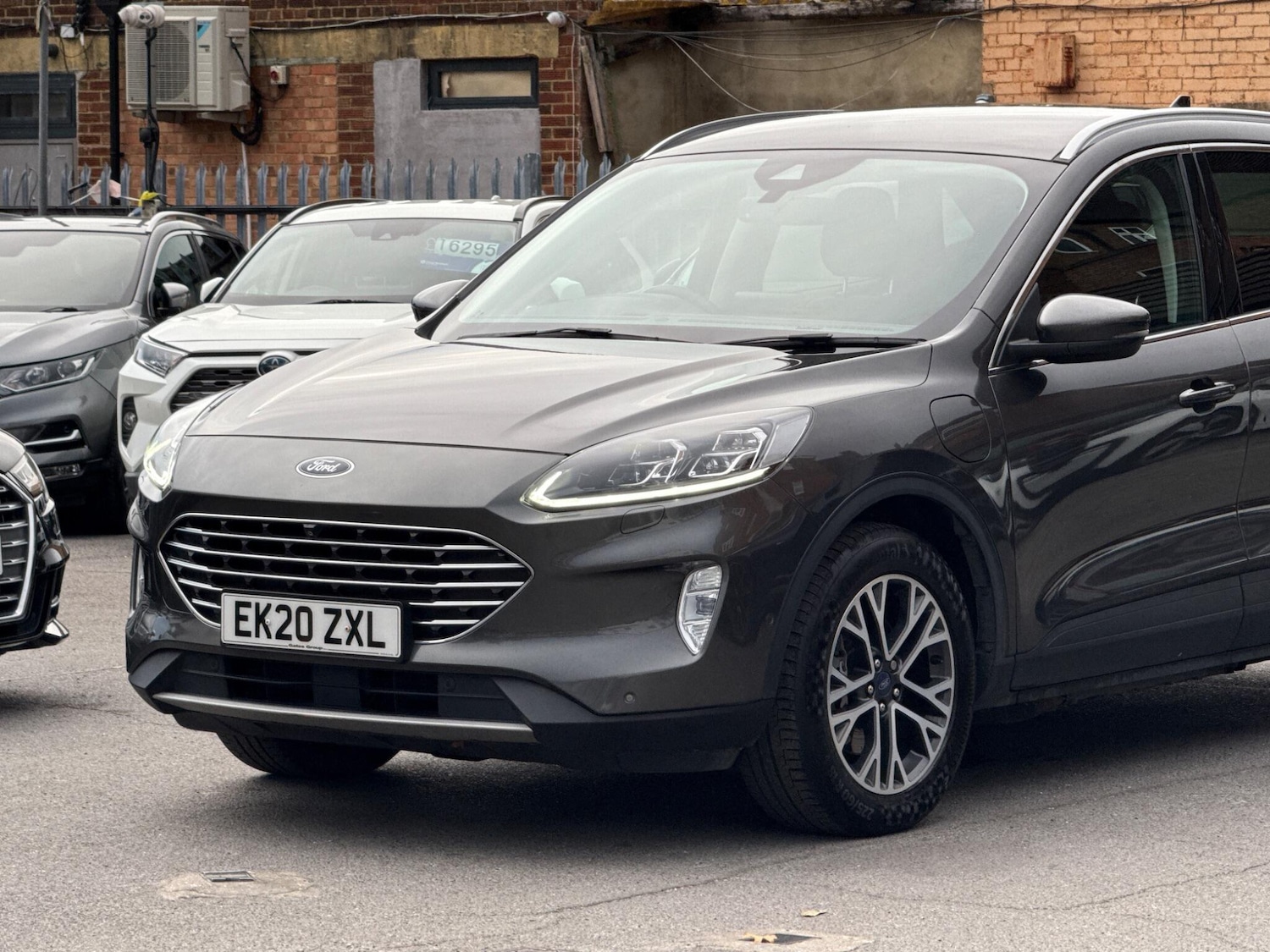 Used Ford Kuga 2020 for sale - 76166450: Photo 4