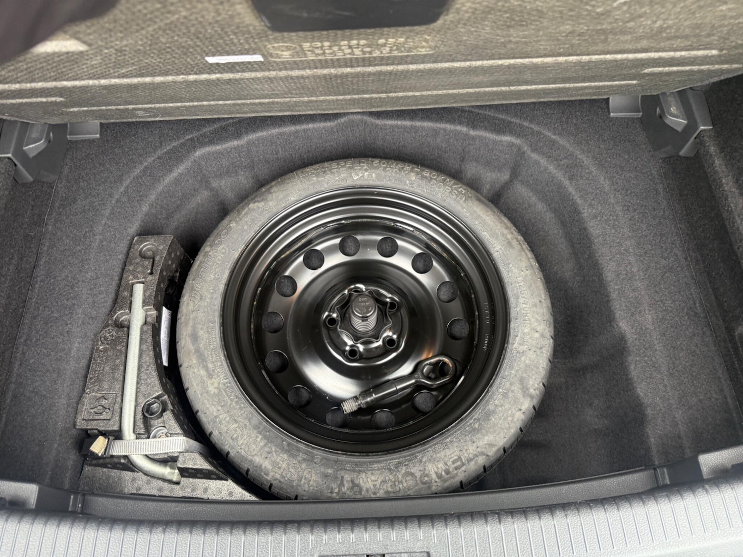 Used Volkswagen Golf 2018 for sale - 77853808: Photo 40