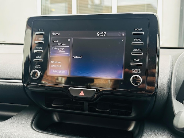 Used Toyota Yaris 2020 for sale - 76314451: Photo 36