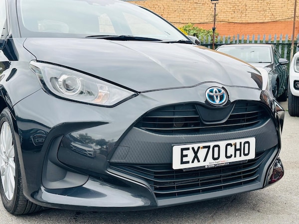Used Toyota Yaris 2020 for sale - 76314451: Photo 42