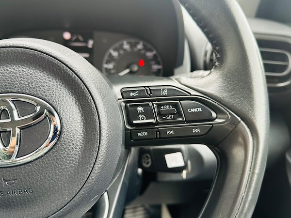 Used Toyota Yaris 2020 for sale - 76314451: Photo 43