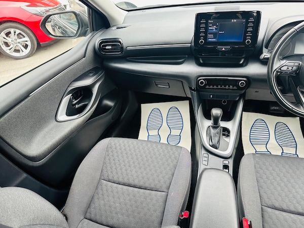 Used Toyota Yaris 2020 for sale - 76314451: Photo 44