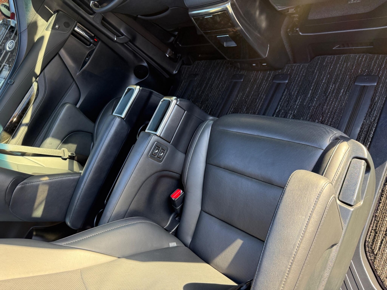 Used Toyota Vellfire 2025 for sale - 77016326: Photo 40