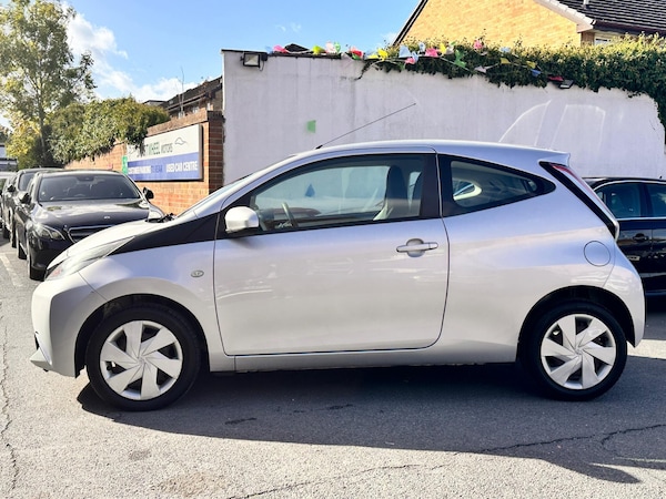 Used Toyota AYGO 2015 for sale - 76099076: Photo 10