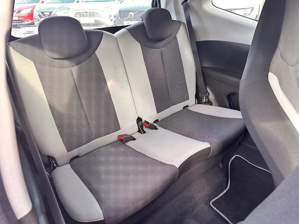 Used Toyota AYGO 2015 for sale - 76099076: Photo 21