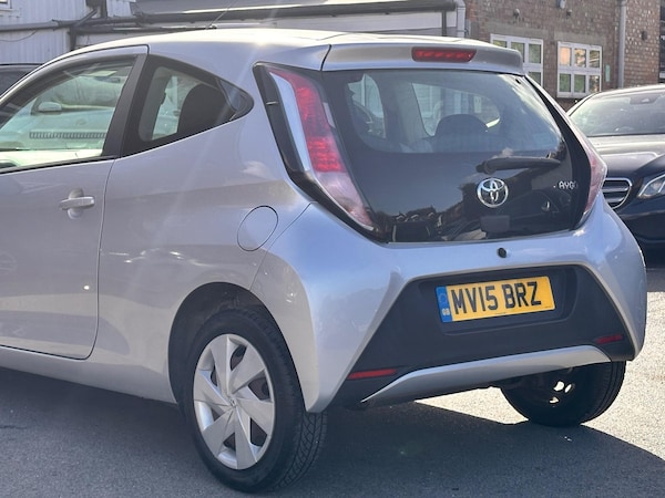 Used Toyota AYGO 2015 for sale - 76099076: Photo 5