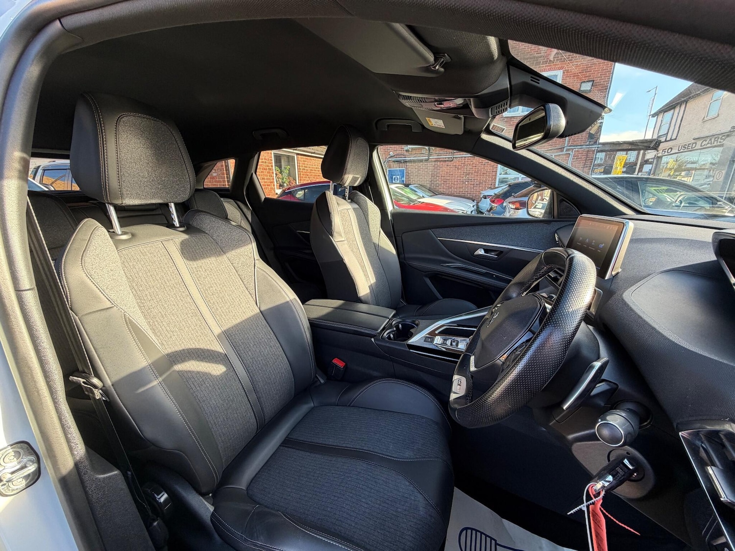 Used Peugeot 3008 2020 for sale - 76634130: Photo 16