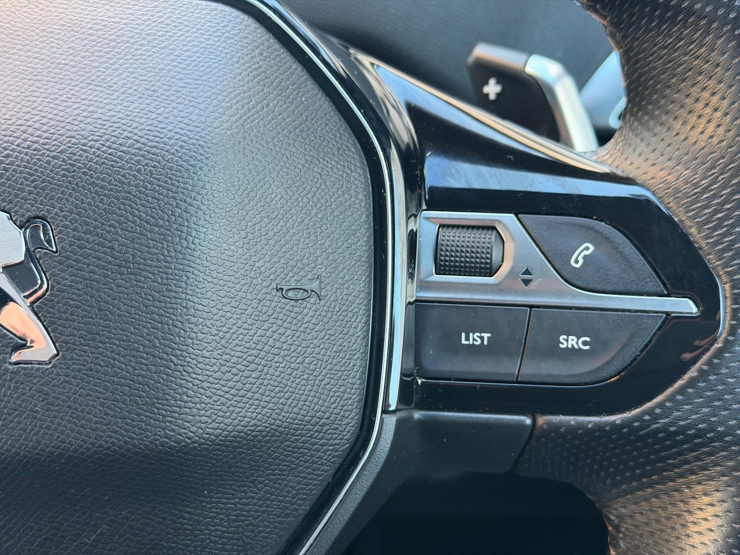 Used Peugeot 3008 2020 for sale - 76634130: Photo 22