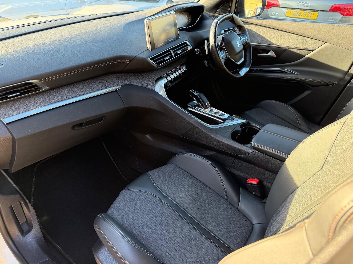 Used Peugeot 3008 2020 for sale - 76634130: Photo 46