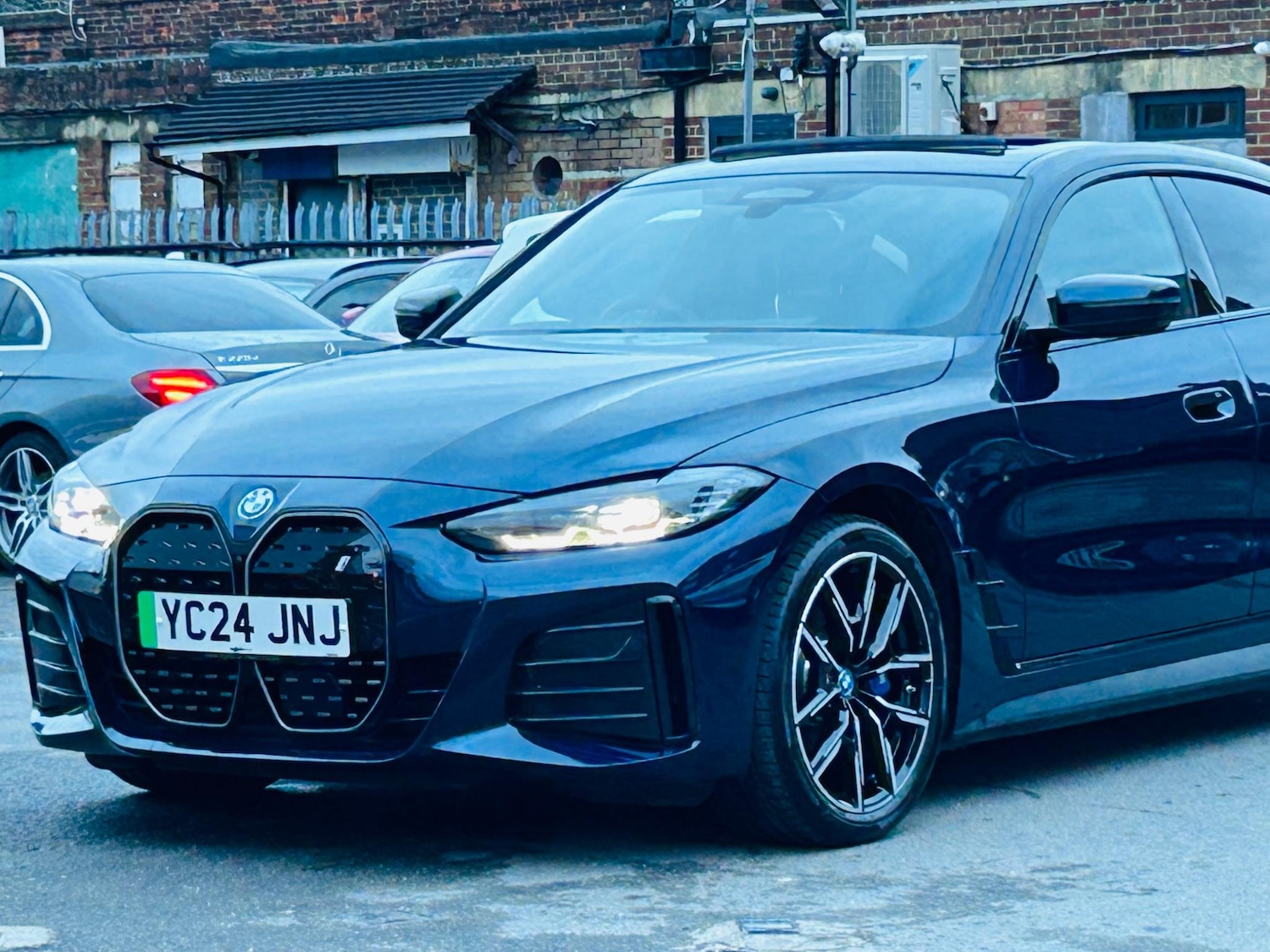 Used BMW i4 2024 for sale - 76994654: Photo 11