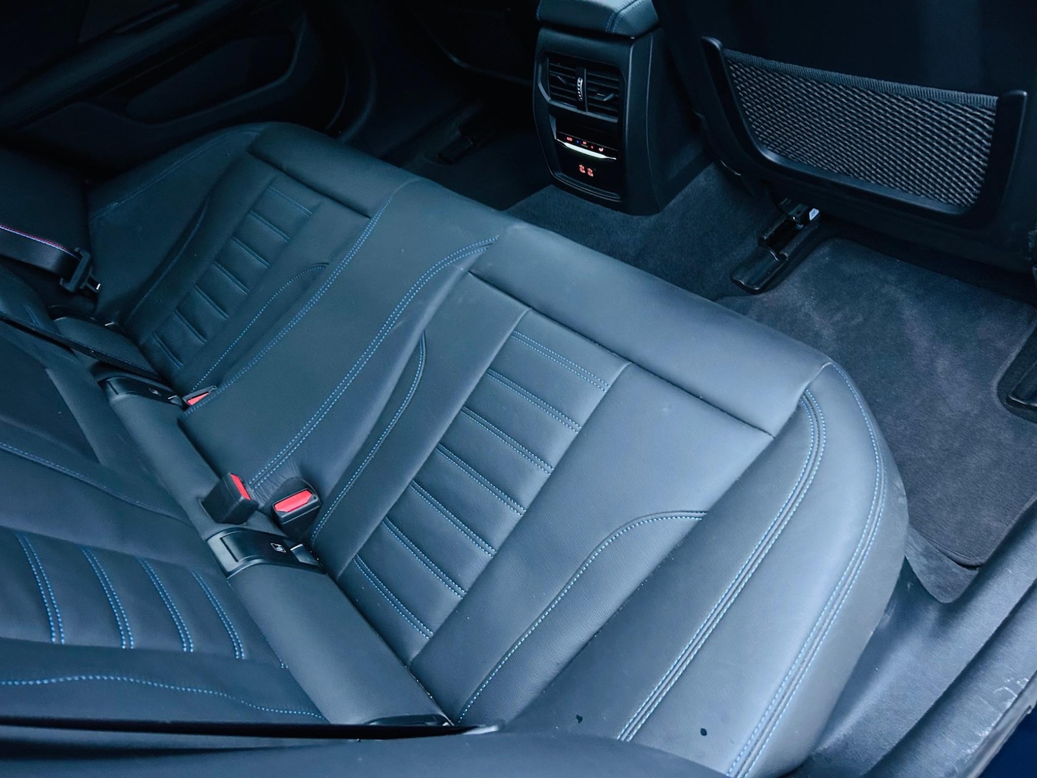 Used BMW i4 2024 for sale - 76994654: Photo 29