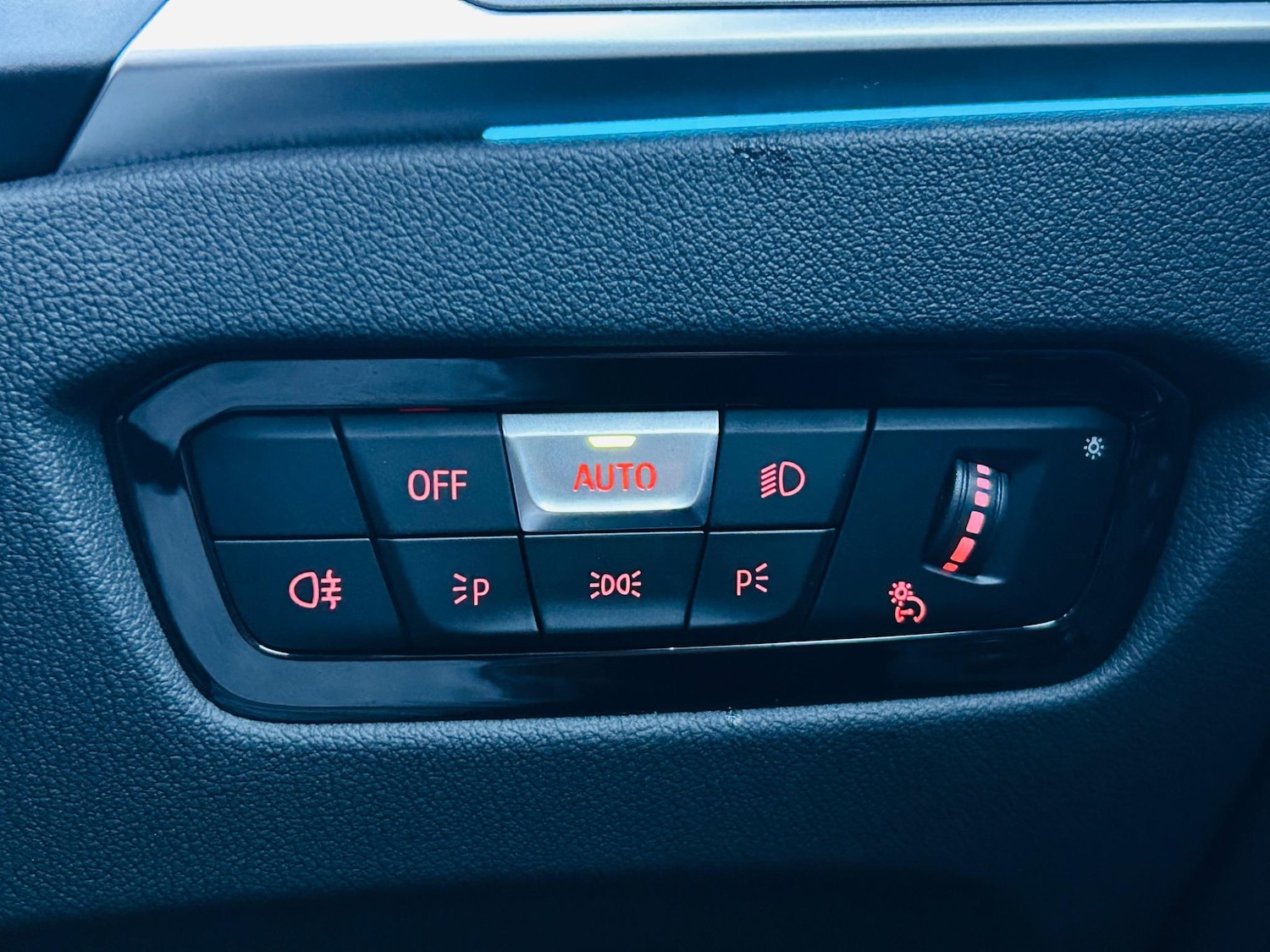 Used BMW i4 2024 for sale - 76994654: Photo 38