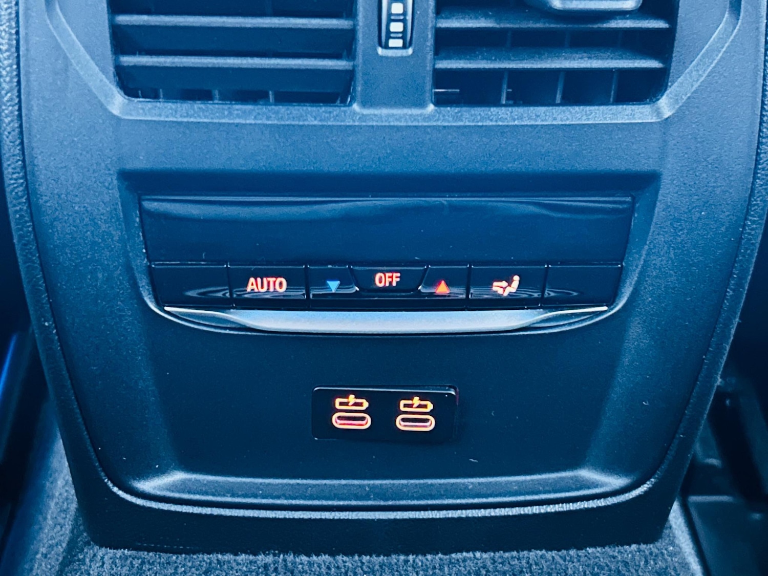 Used BMW i4 2024 for sale - 76994654: Photo 75