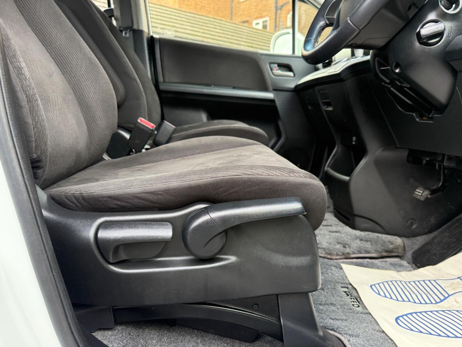 Used Honda Freed for sale - 77559618: Photo 23