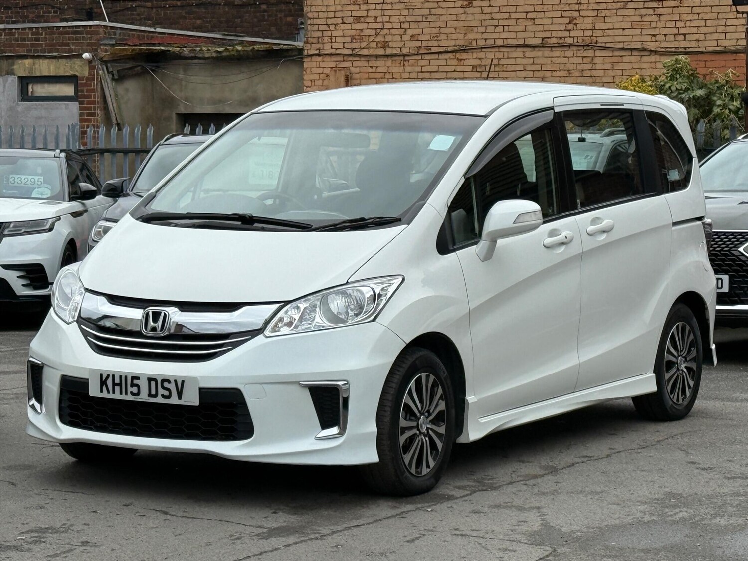 Used Honda Freed for sale - 77559618: Photo 7