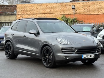 Used Porsche Cayenne 2013 for sale - 77242657: Photo
