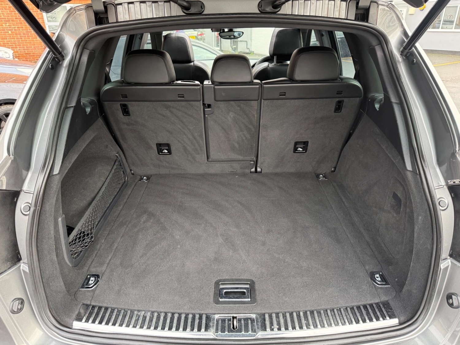 Used Porsche Cayenne 2013 for sale - 77242657: Photo 45