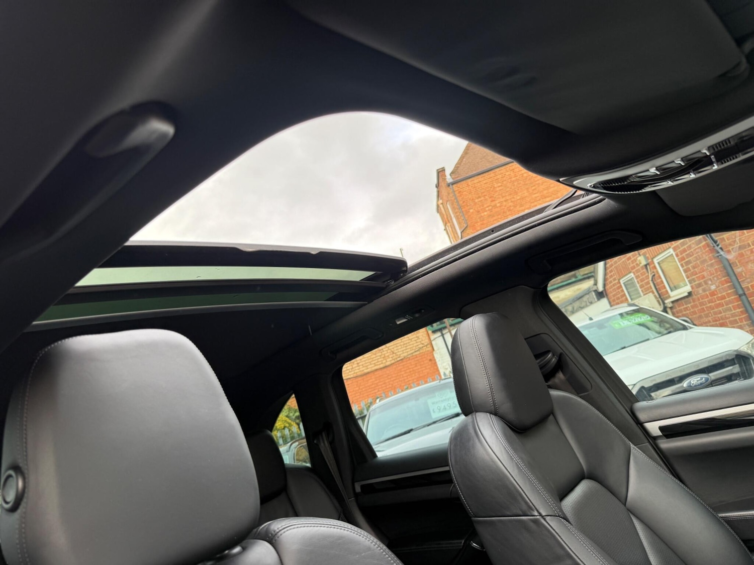 Used Porsche Cayenne 2013 for sale - 77242657: Photo 48