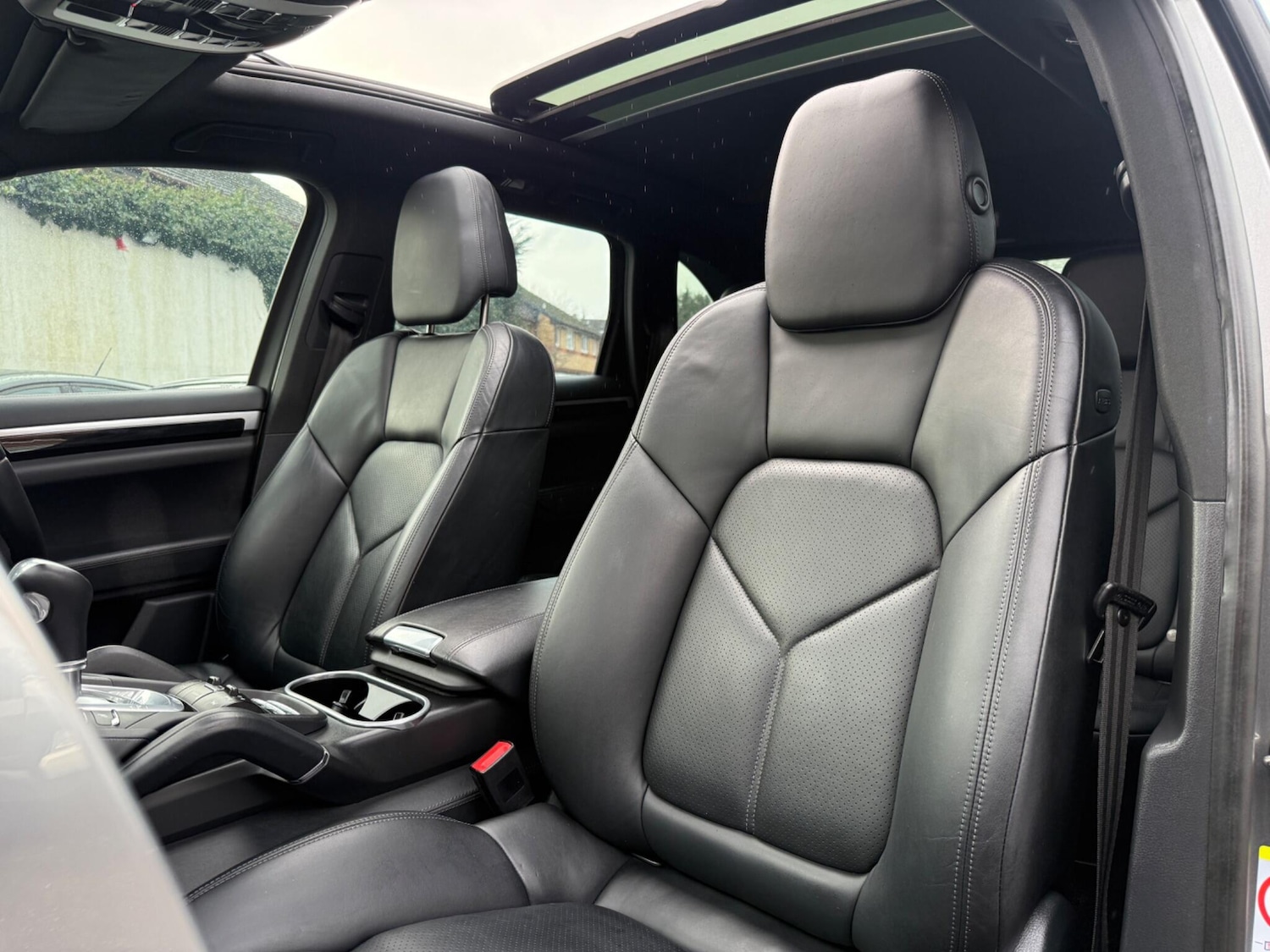 Used Porsche Cayenne 2013 for sale - 77242657: Photo 50