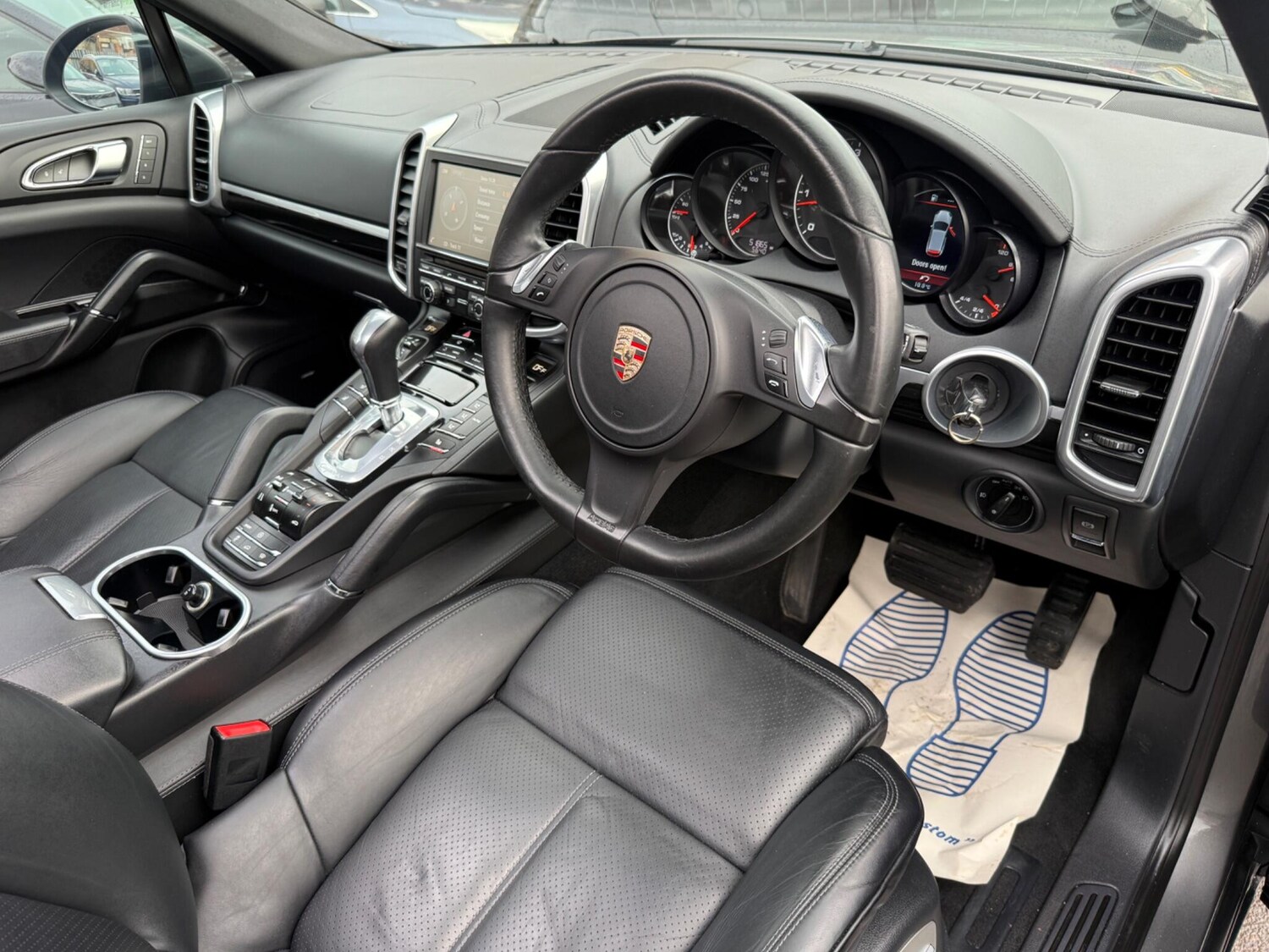 Used Porsche Cayenne 2013 for sale - 77242657: Photo 54