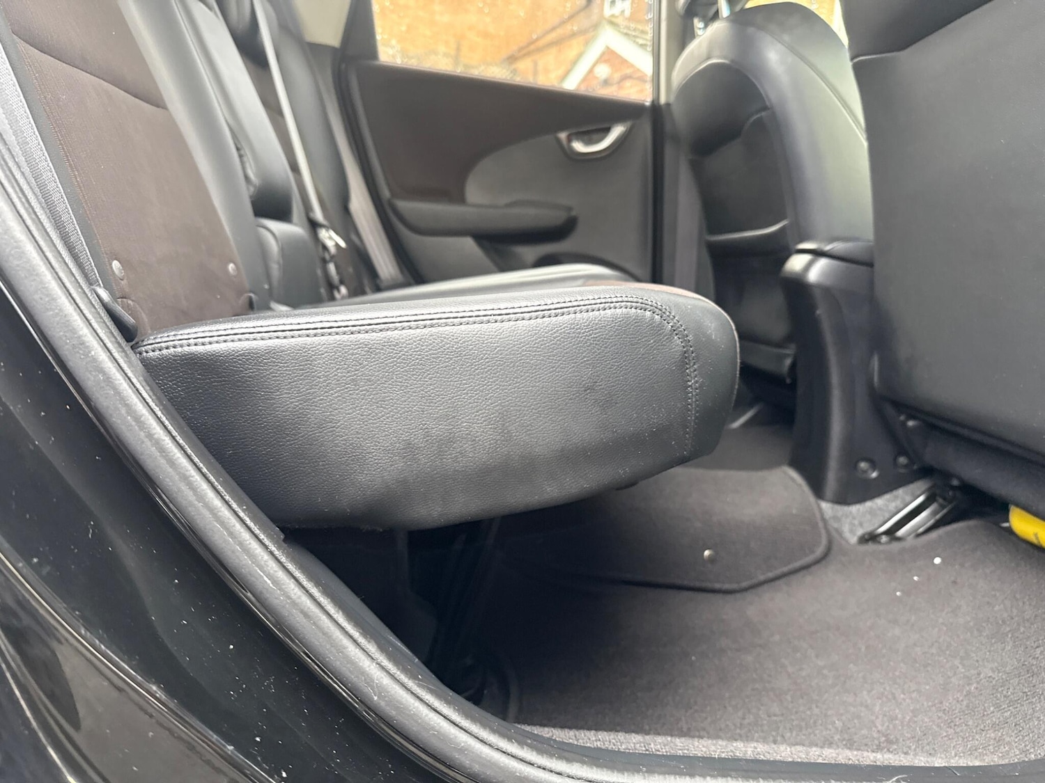 Used Honda Fit 2024 for sale - 76964681: Photo 12