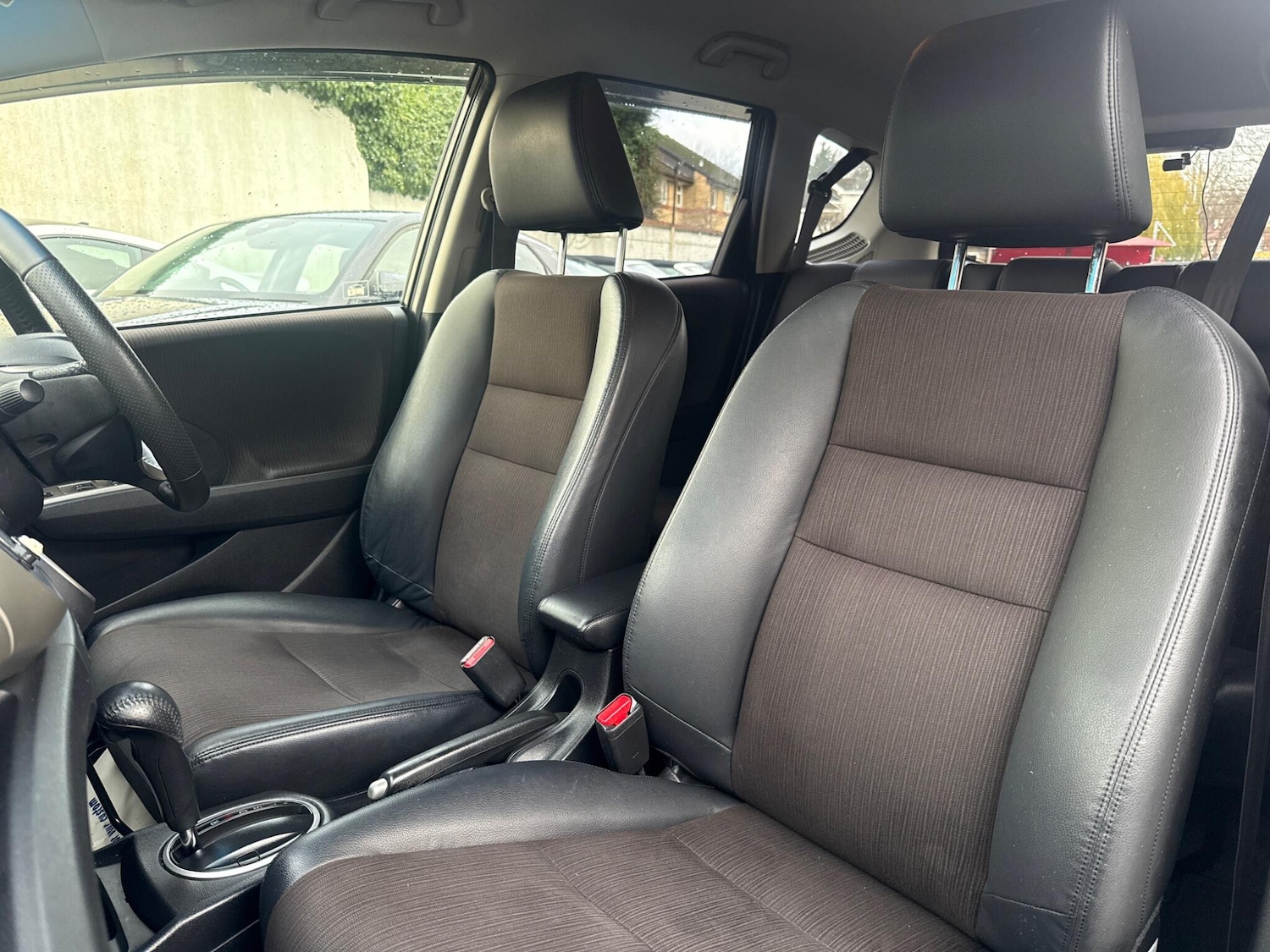 Used Honda Fit 2024 for sale - 76964681: Photo 19